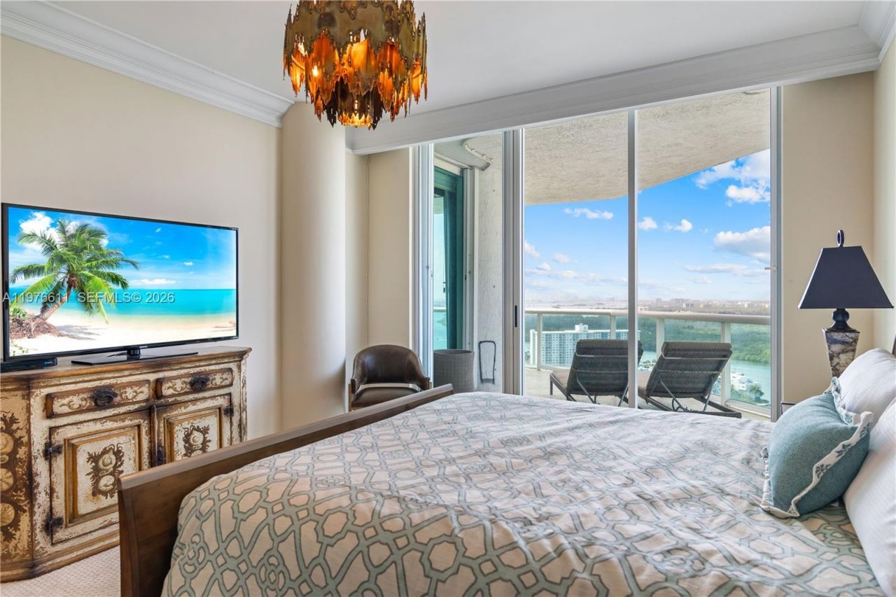 16500 Collins Ave , Unit PHE, Sunny Isles Beach, FL 33160 Photo