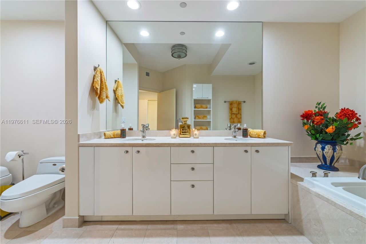 16500 Collins Ave, Unit PHE, Sunny Isles Beach, FL 33160 Photo