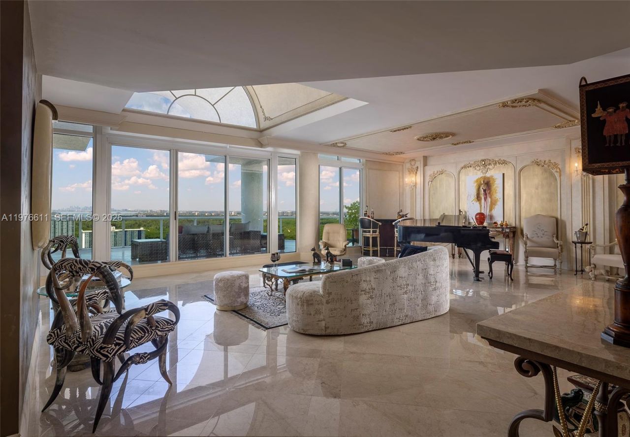 16500 Collins Ave, Unit PHE, Sunny Isles Beach, FL 33160 Photo