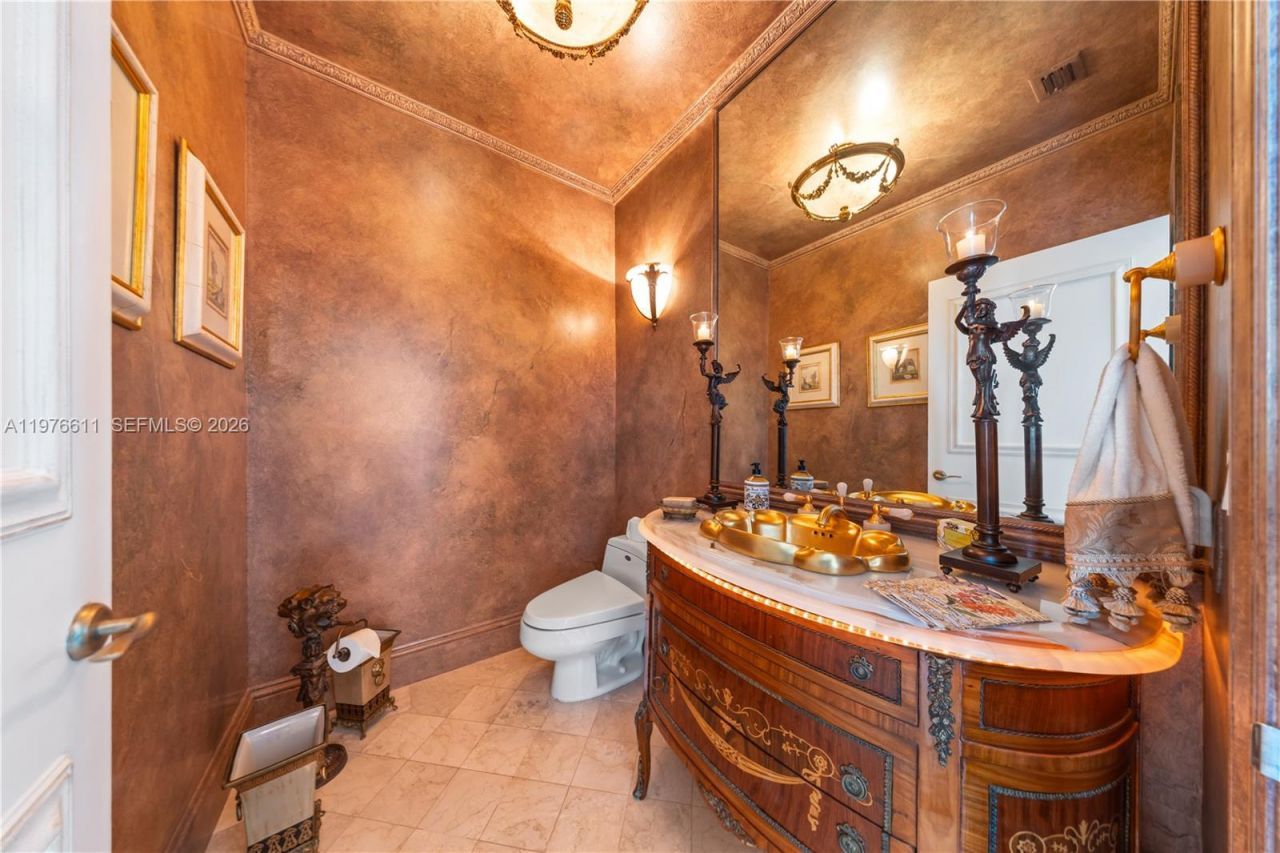 16500 Collins Ave , Unit PHE, Sunny Isles Beach, FL 33160 Photo