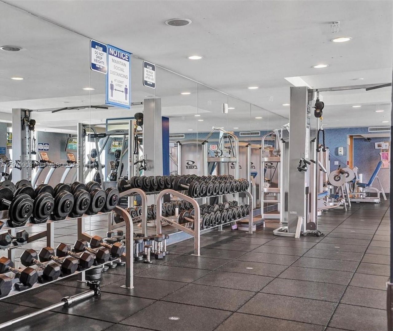 7900 Harbor Island Dr , Unit 523, North Bay Village, FL 33141 Photo