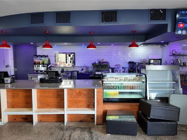 900 NW 6th St, Fort Lauderdale, FL 33311