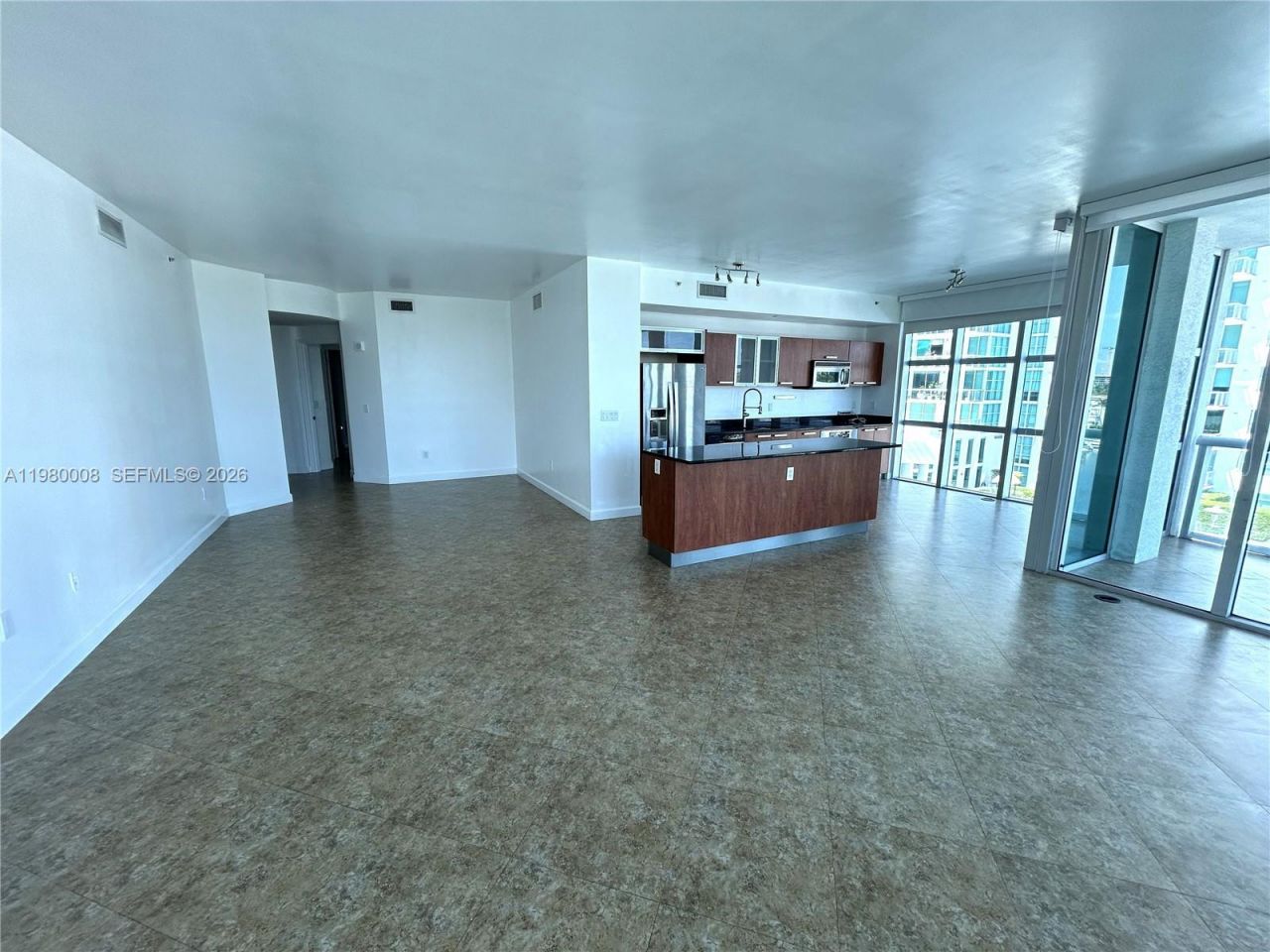 3131 NE 188 St , Unit 2-601, Aventura, FL 33180 Photo