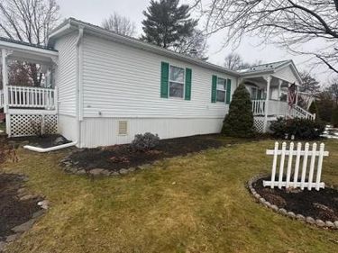 4162 BUNKER HILL LN W, WALNUTPORT, PA 18088