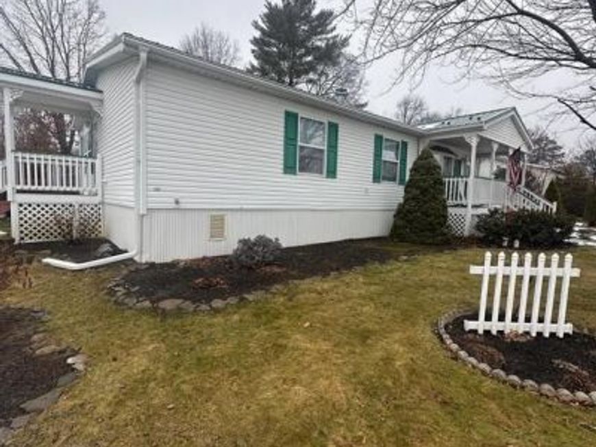 4162 Bunker Hill Ln W , Walnutport, PA 18088 Main Photo