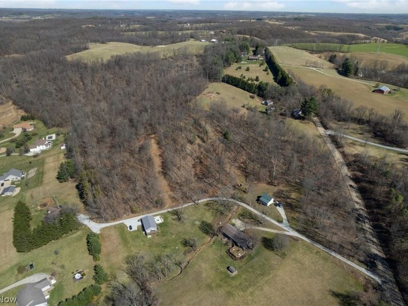 Boy Scout Road NE, Dover, OH 44622 Photo 4