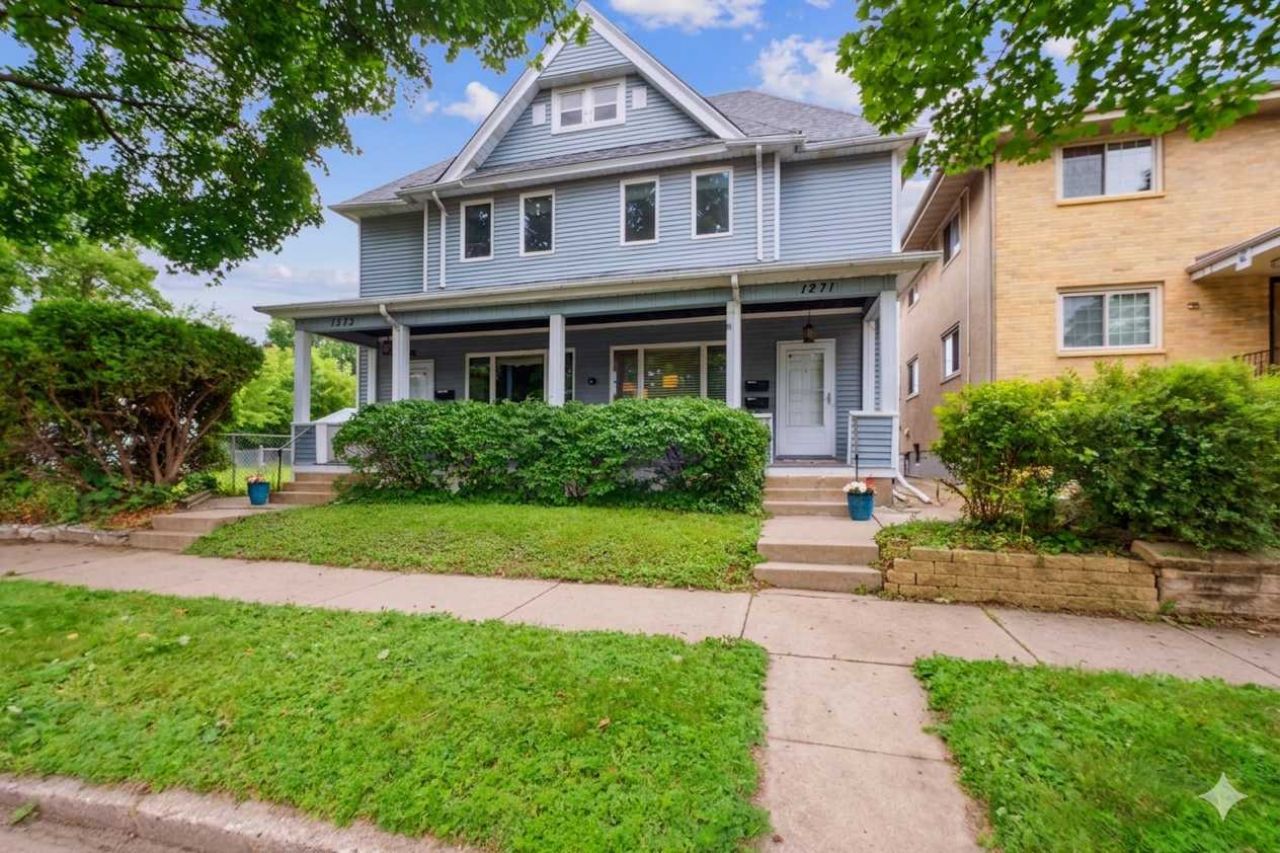 1273 7th Street W, Saint Paul, MN 55102 Main Photo