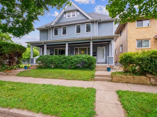 1273 7th Street W, Saint Paul, MN 55102