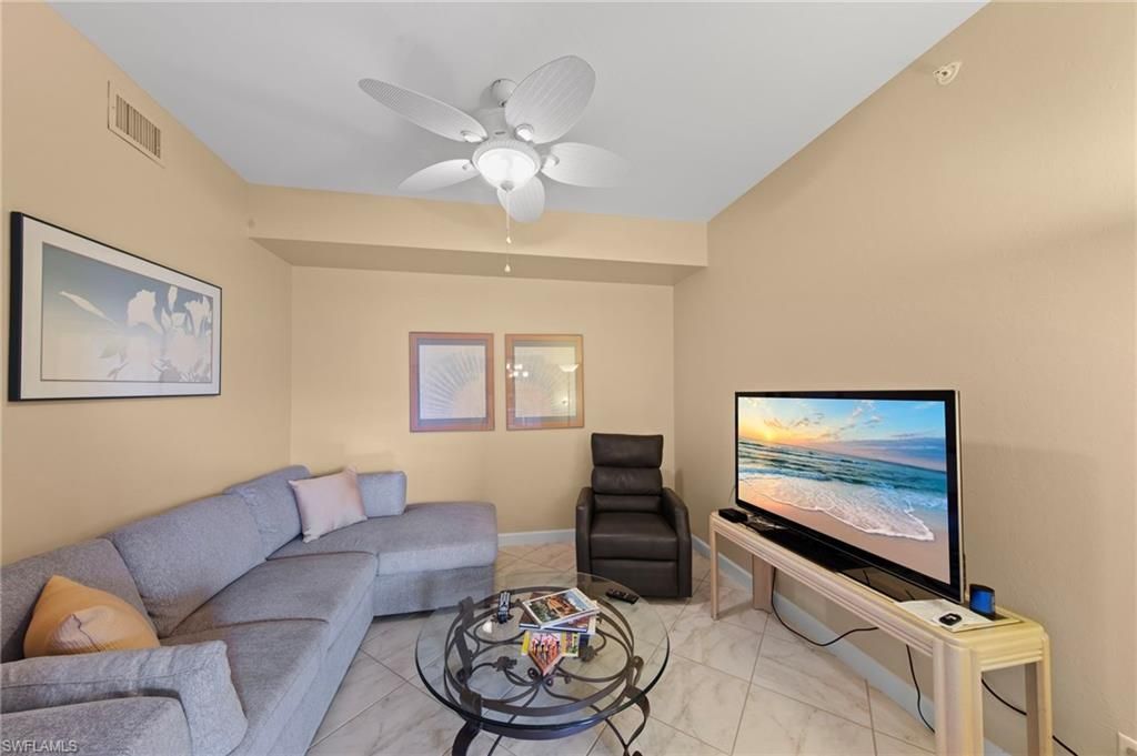 8086 Queen Palm Ln, Unit 328, Fort Myers, FL 33966 Photo