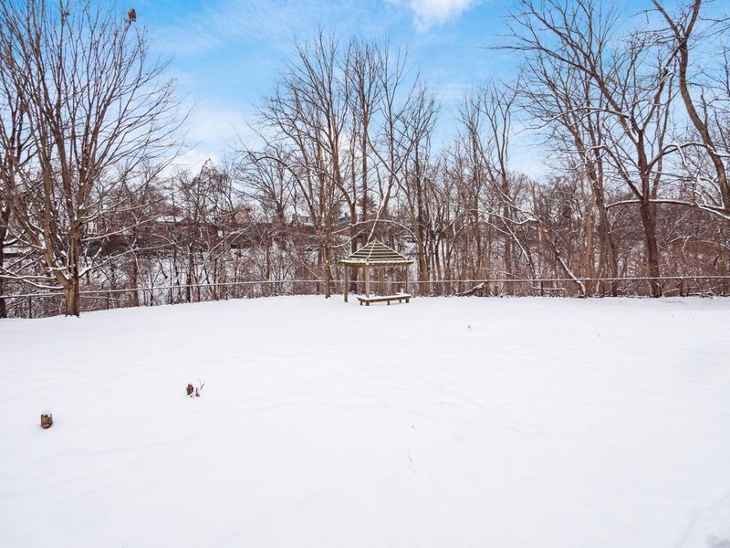 366 Parkview Drive, Columbus, OH 43202 Photo 23