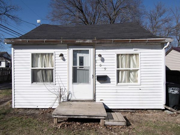 109 E Factory Street, Lagrange, IN 46761