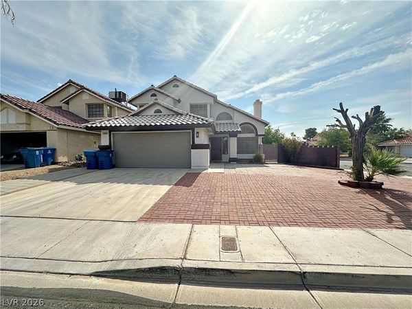 7040 Encore Way , Las Vegas, NV 89119