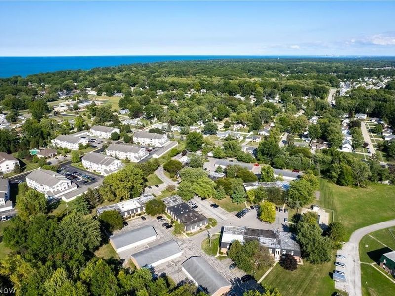 216 Moore Road , Unit 3J, Avon Lake, OH 44012 Photo 12