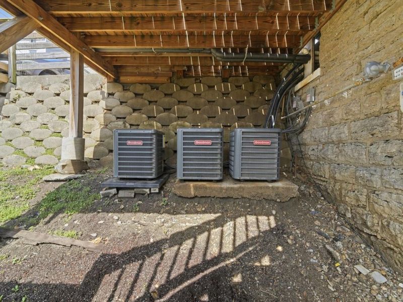 535 Klotter Avenue, Cincinnati, OH 45214 Photo 48