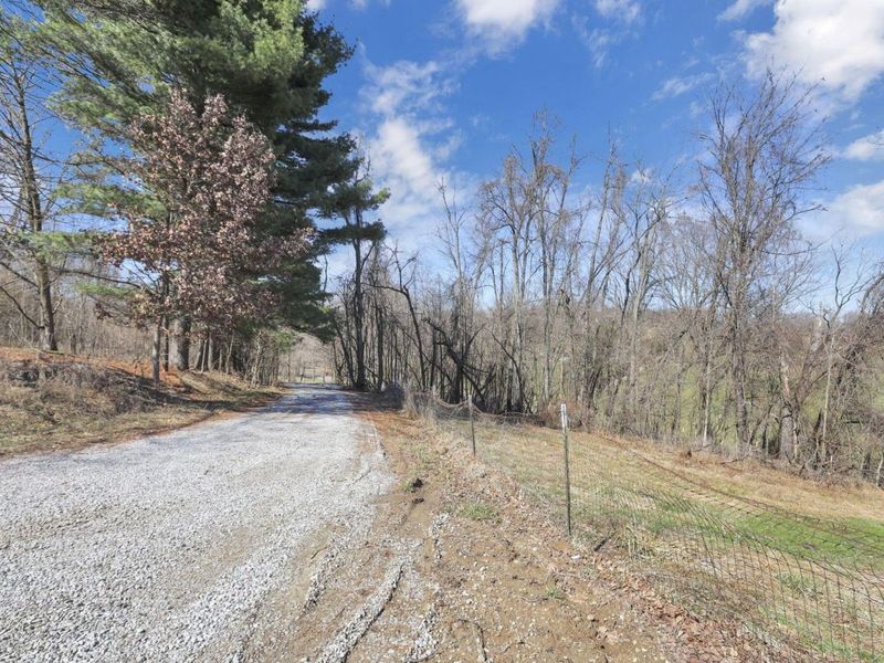 2044 River Road, Granville, OH 43023 Photo 35