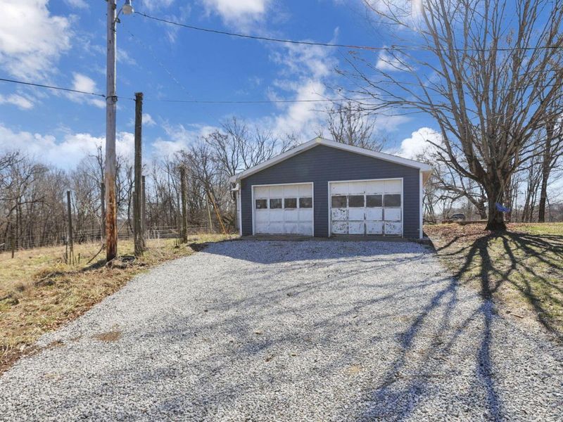 2044 River Road, Granville, OH 43023 Photo 36