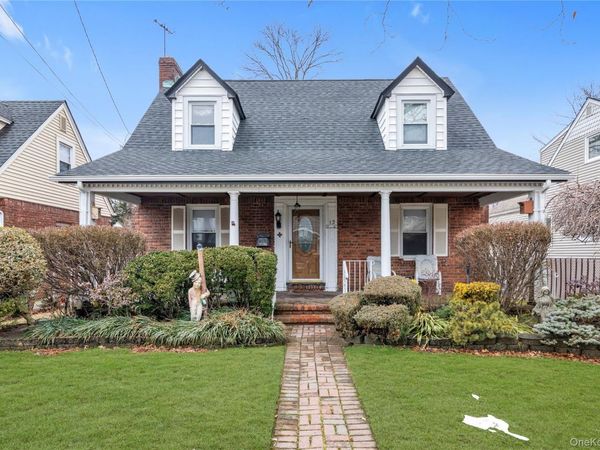 12 Alexine Avenue , East Rockaway, NY 11518