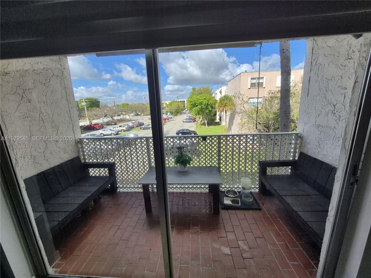 8405 NW 8th St, Unit 304, Miami, FL 33126 Photo