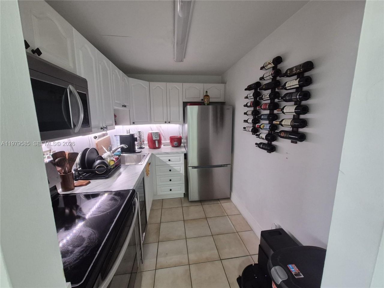 8405 NW 8th St, Unit 304, Miami, FL 33126 Photo