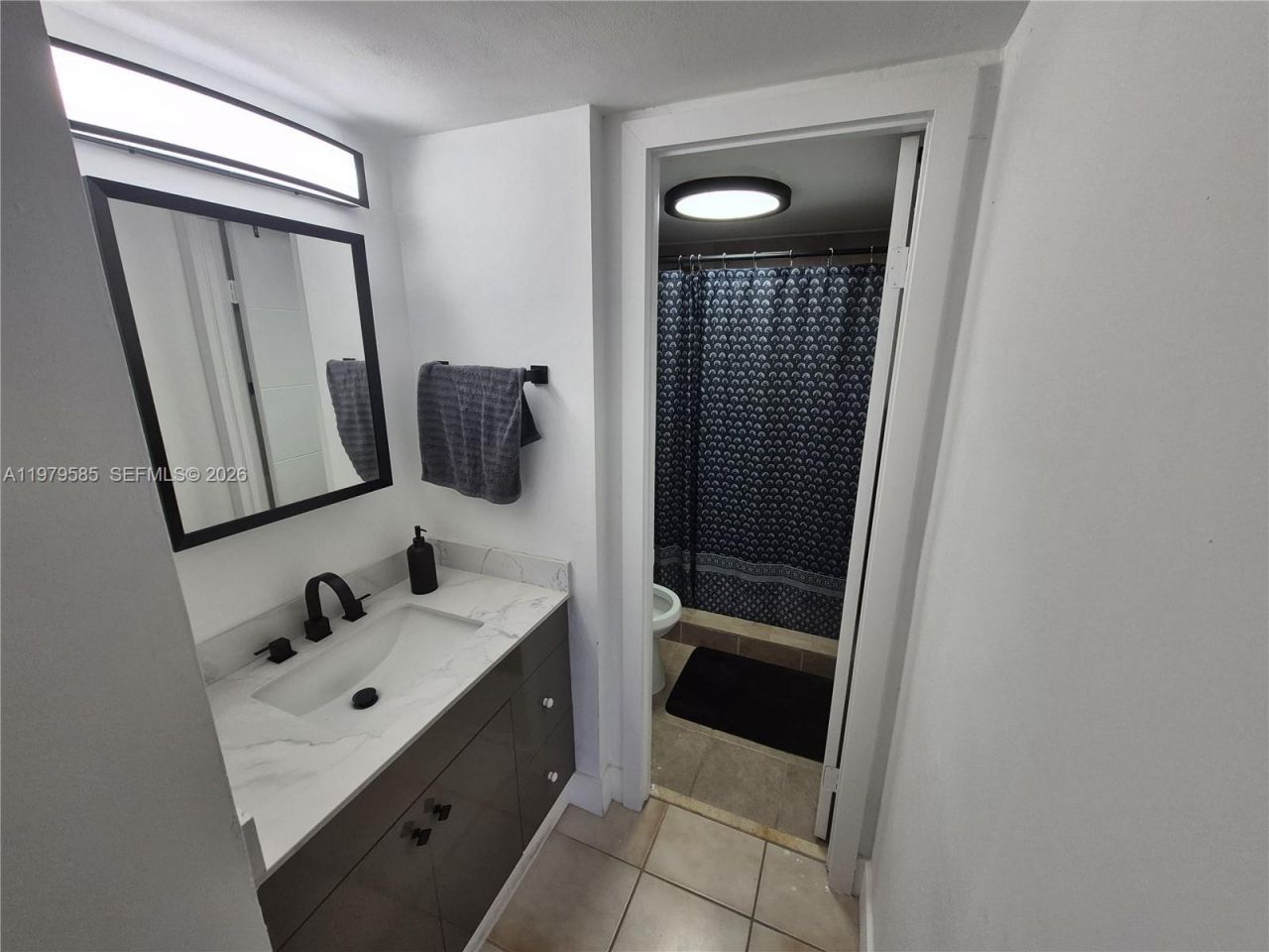 8405 NW 8th St, Unit 304, Miami, FL 33126 Photo