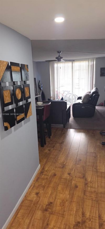 8100 Sunrise Lakes Blvd , Unit 110, Sunrise, FL 33322 Photo