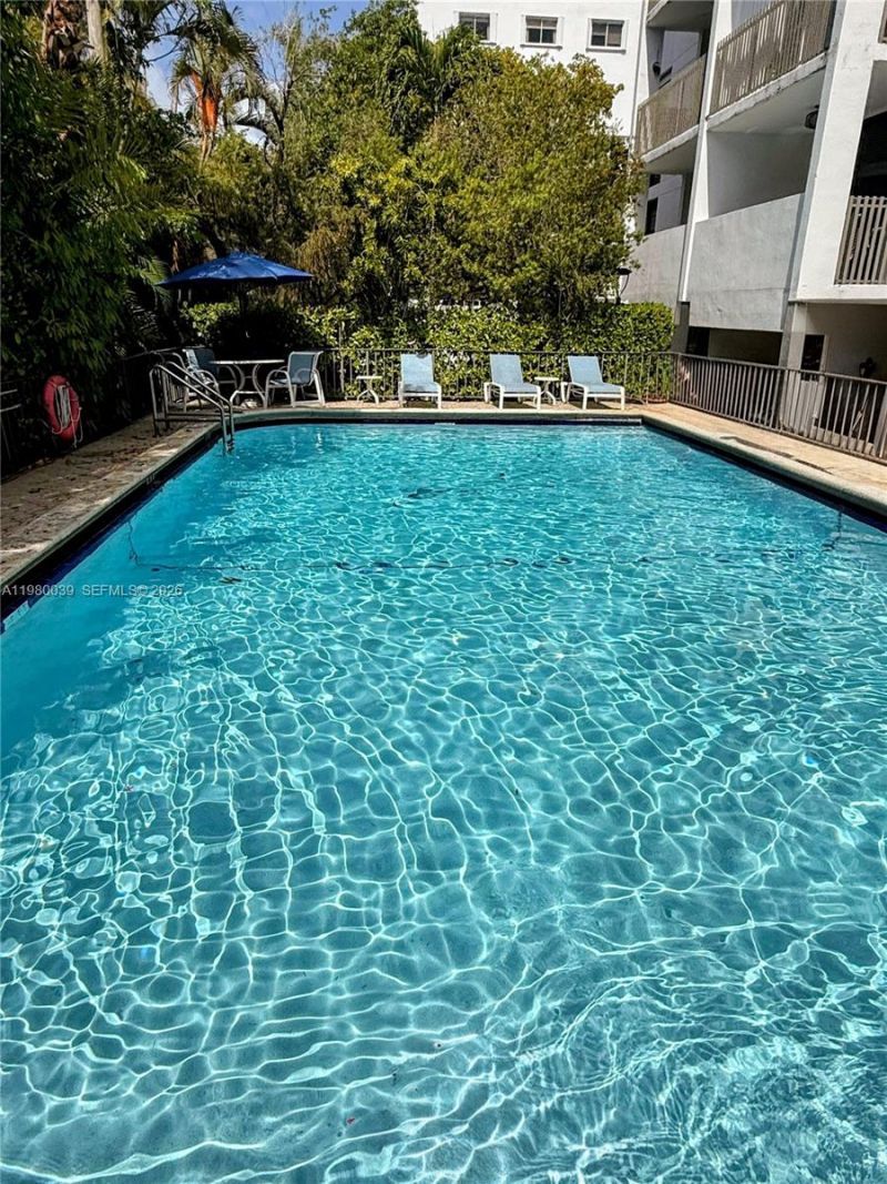 100 Ocean Lane Dr, Unit 303, Key Biscayne, FL 33149 Photo