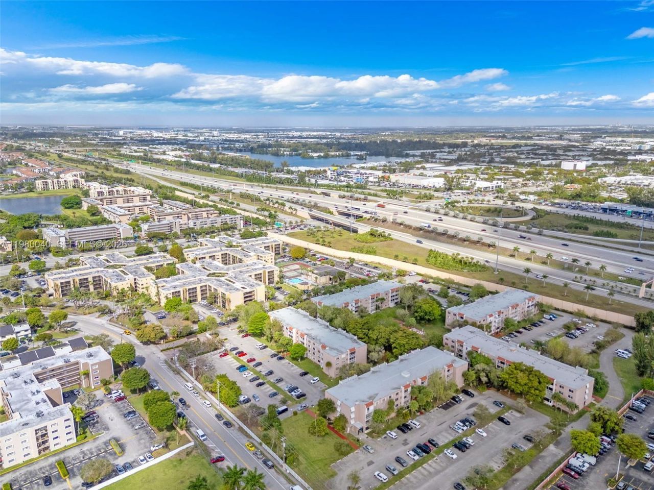 8405 NW 8th St, Unit 107-2, Miami, FL 33126 Photo