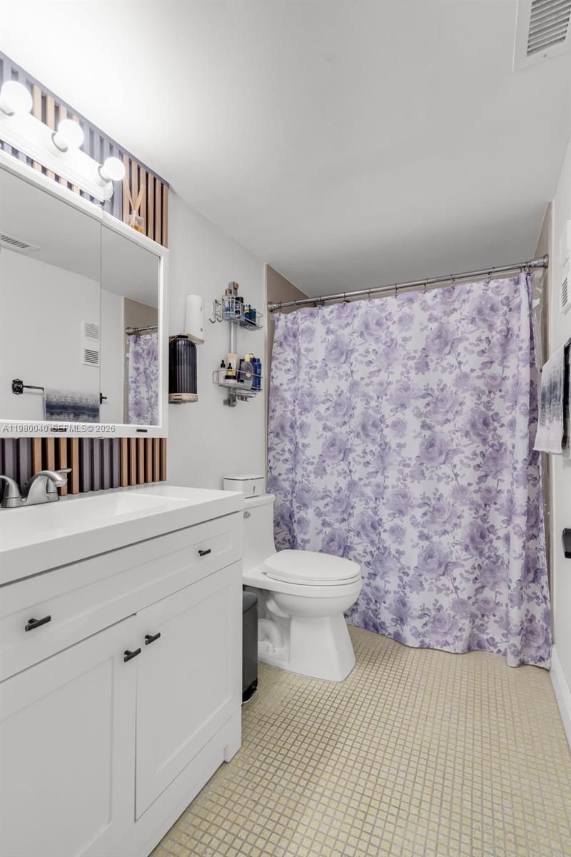 8405 NW 8th St, Unit 107-2, Miami, FL 33126 Photo