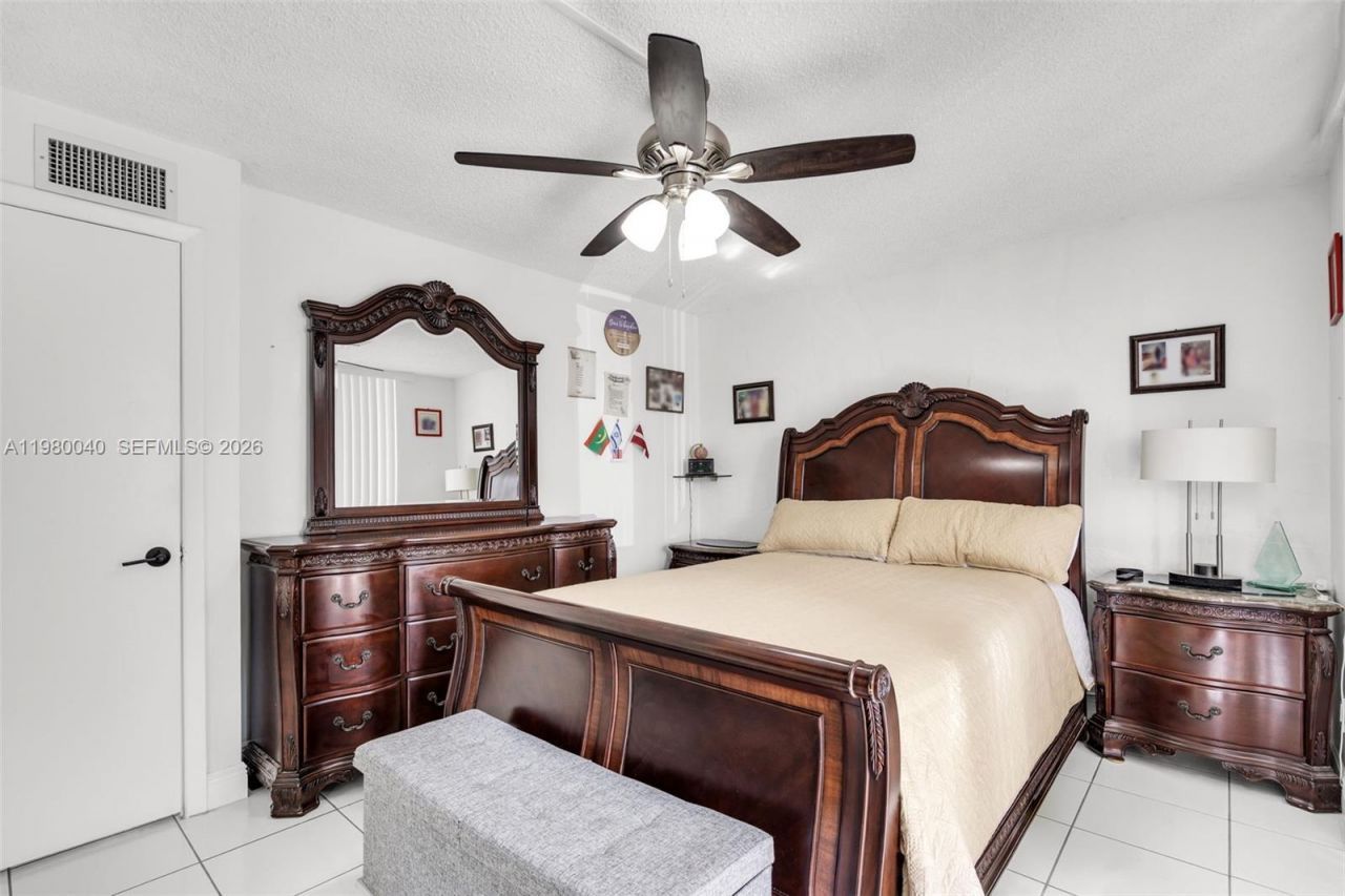 8405 NW 8th St, Unit 107-2, Miami, FL 33126 Photo