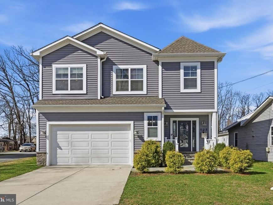 908 N Stonestreet Avenue, Rockville, MD 20850 Main Photo