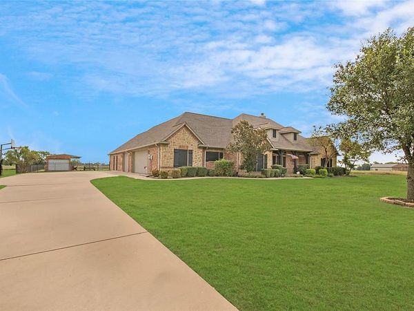 1354 Shadow Lakes , Wills Point, TX 75169