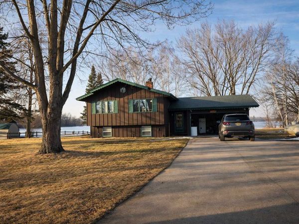 2602 210th Avenue, Mora, MN 55051