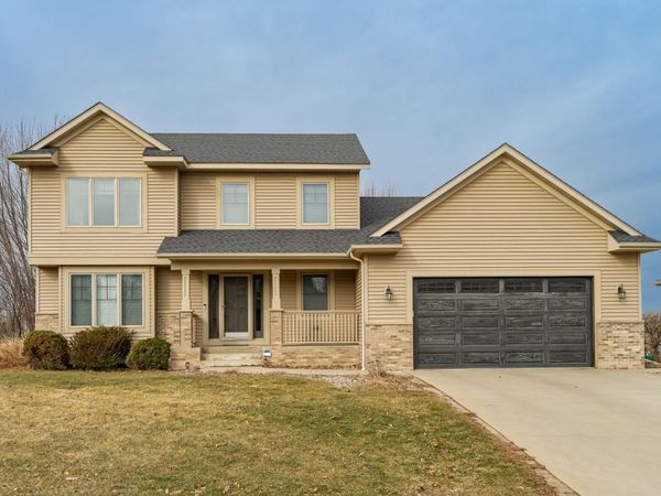 3551 Hart Lane SW, Rochester, MN 55902