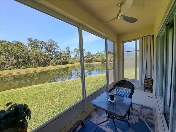 7267 FOUNTAIN PALM CIRCLE , BRADENTON, FL 34203