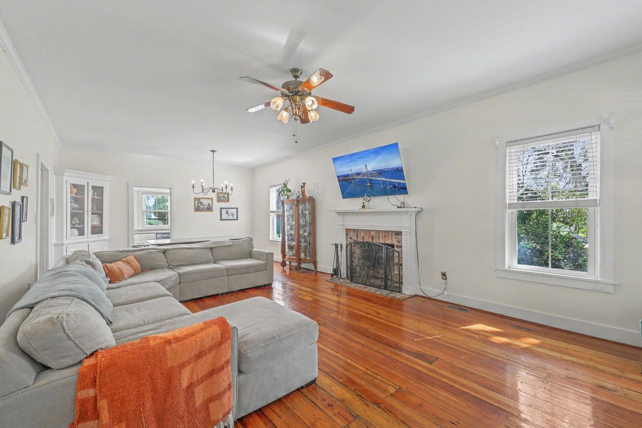 1034 Orangeburg Road Photo 10