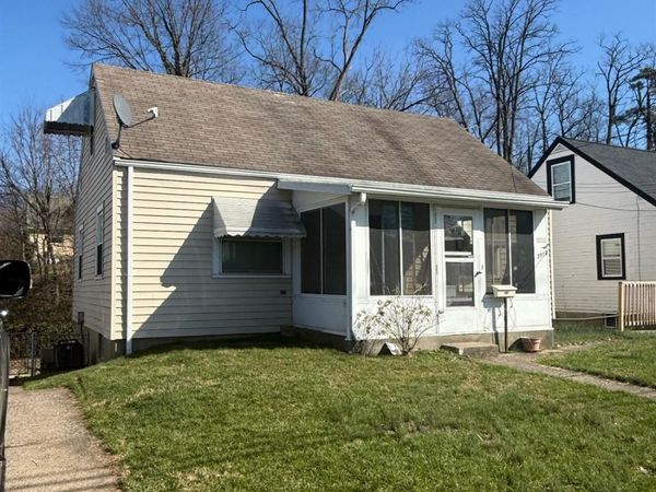 3918 School Section Road, Cheviot, OH 45211