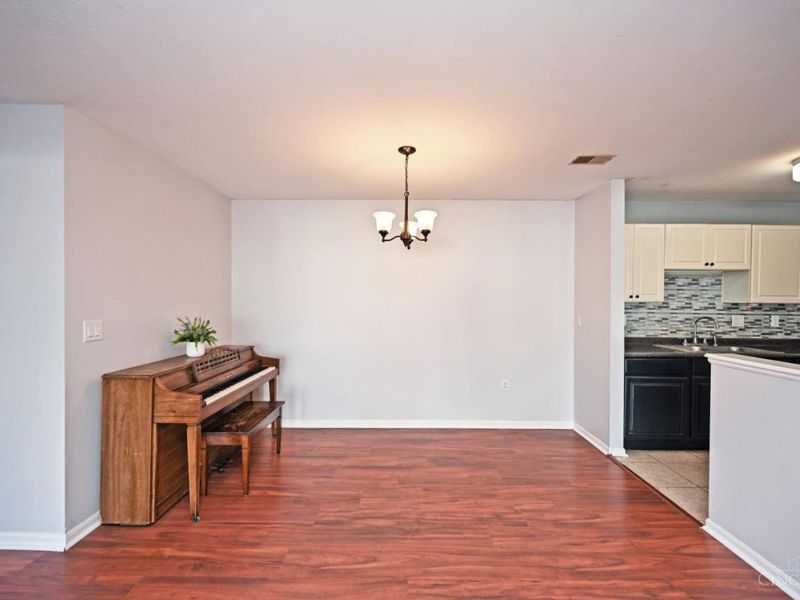 130 Carrington Lane, Unit 101, Loveland, OH 45140 Photo 6