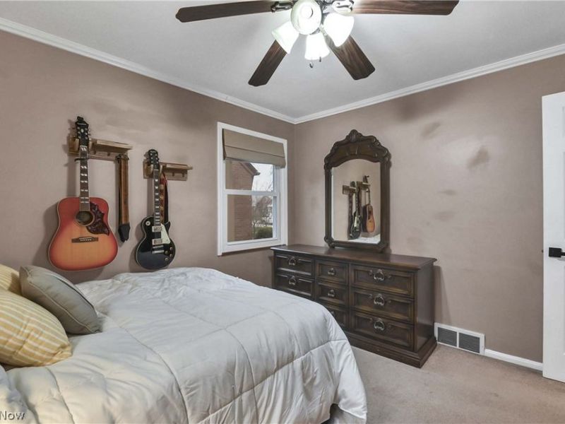 4620 W 227th Street, Fairview Park, OH 44126 Photo 18