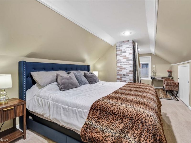 4620 W 227th Street, Fairview Park, OH 44126 Photo 5