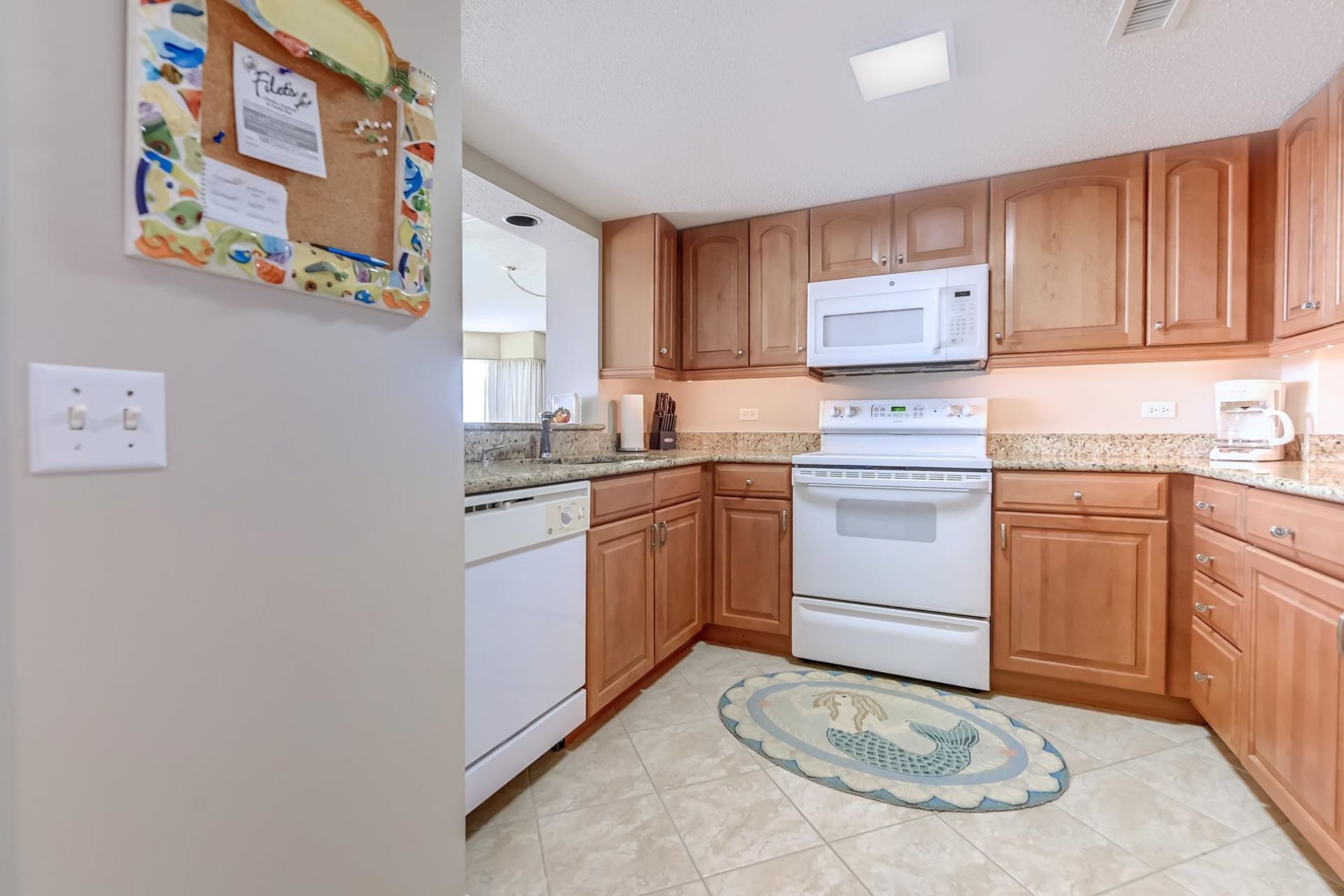 101 Ocean Creek Dr. Photo 10