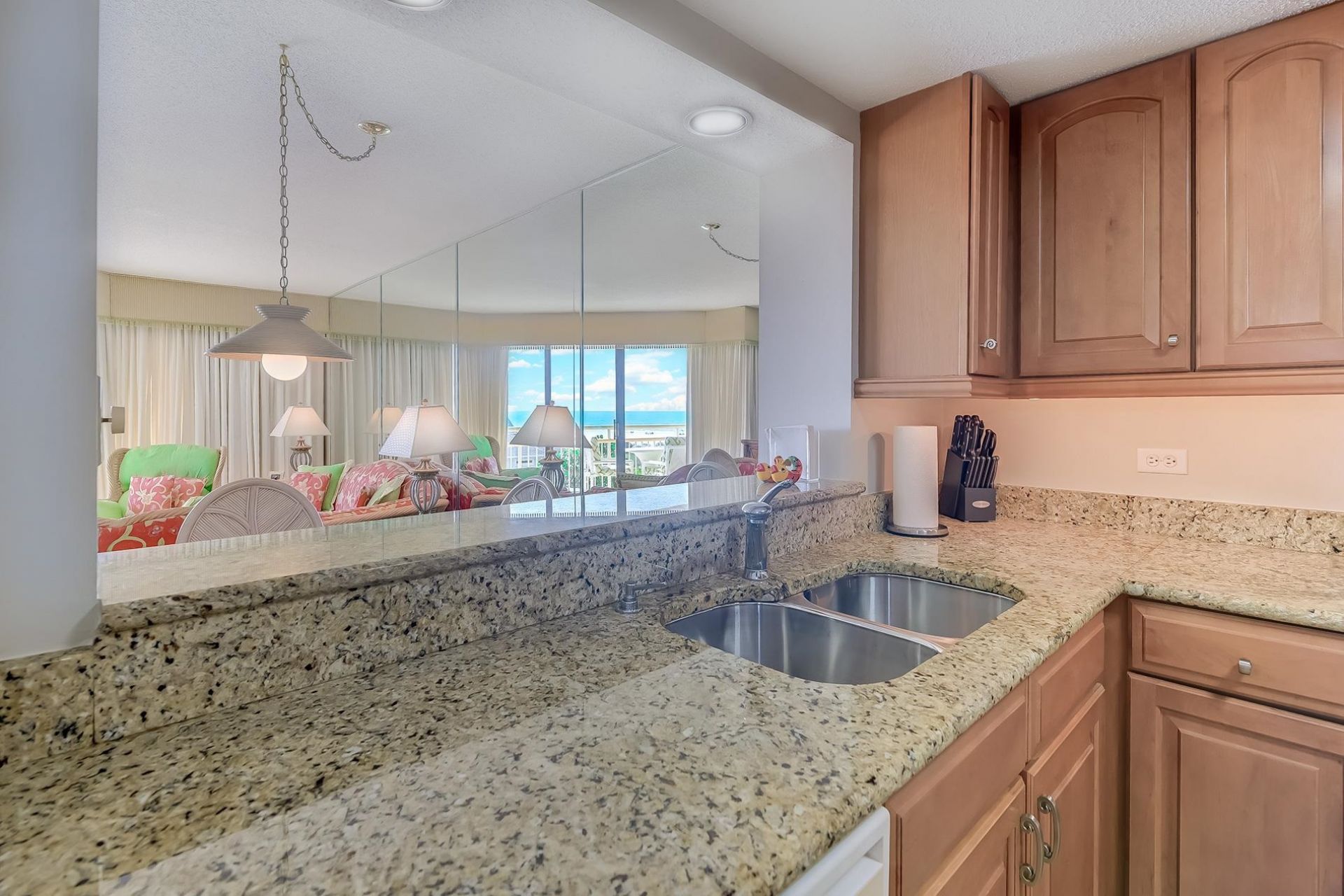 101 Ocean Creek Dr. Photo 11