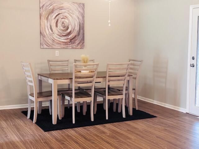 1590 Rhoad Street Photo 6