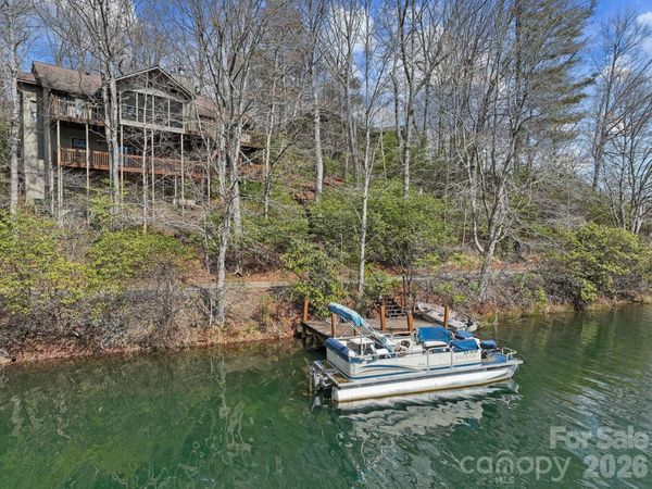 306 S Sequoyah Lane, Brevard, NC 28712