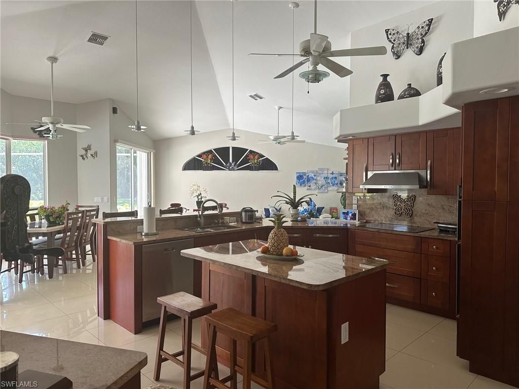 4232 Erindale Dr , North Fort Myers, FL 33903 Photo