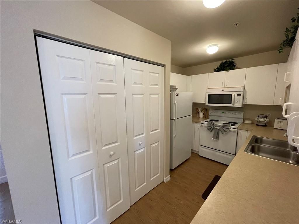 519 Roma Ct, Unit 2103, Naples, FL 34110 Photo