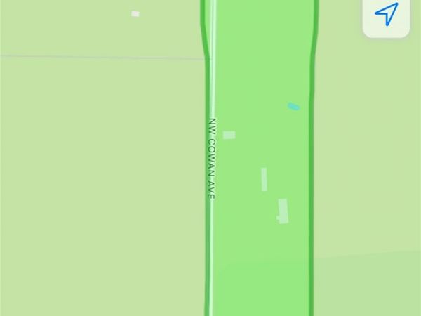 511 NW Cowan Avenue, Gentry, AR 72734