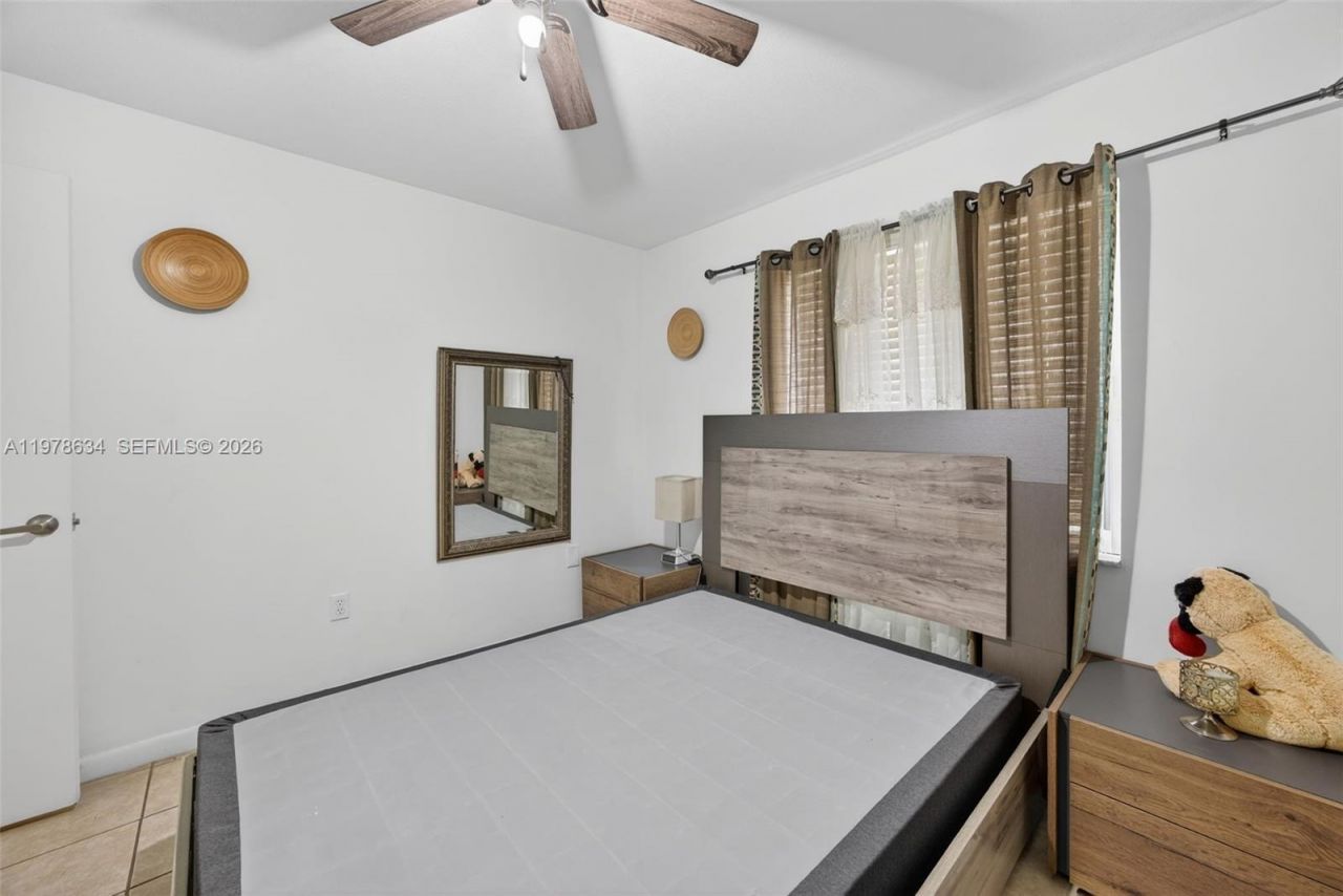 13755 SW 24th St, Miami, FL 33175 Photo