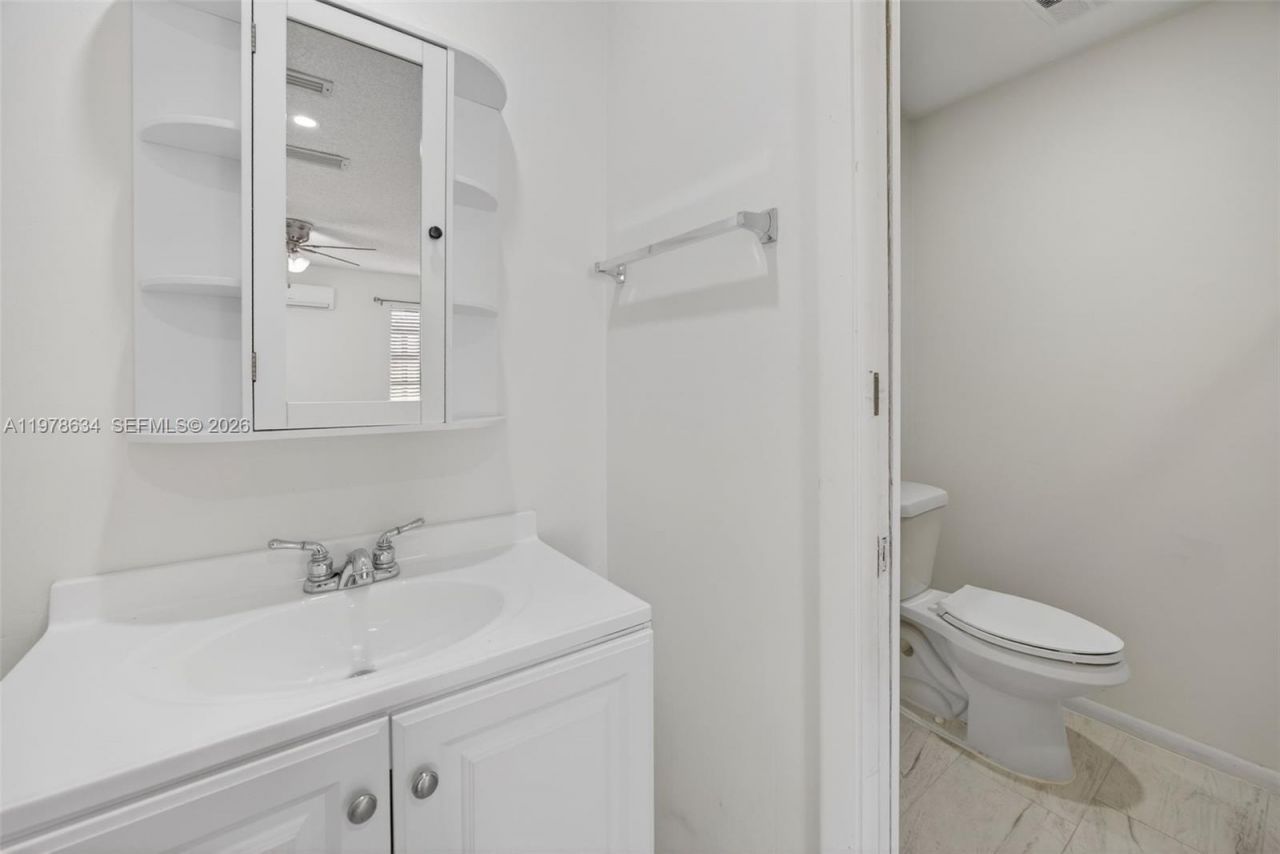 13755 SW 24th St, Miami, FL 33175 Photo