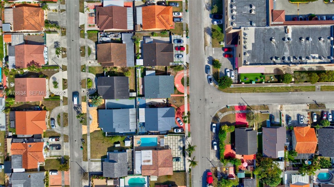 13755 SW 24th St, Miami, FL 33175 Photo