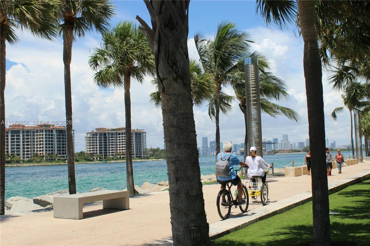 915 Jefferson Ave, Unit 2C, Miami Beach, FL 33139 Photo